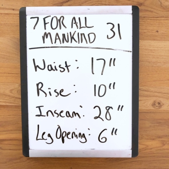 7 For All Mankind Women's Ripped Tapered Jeans 31 - Picture 6 of 6